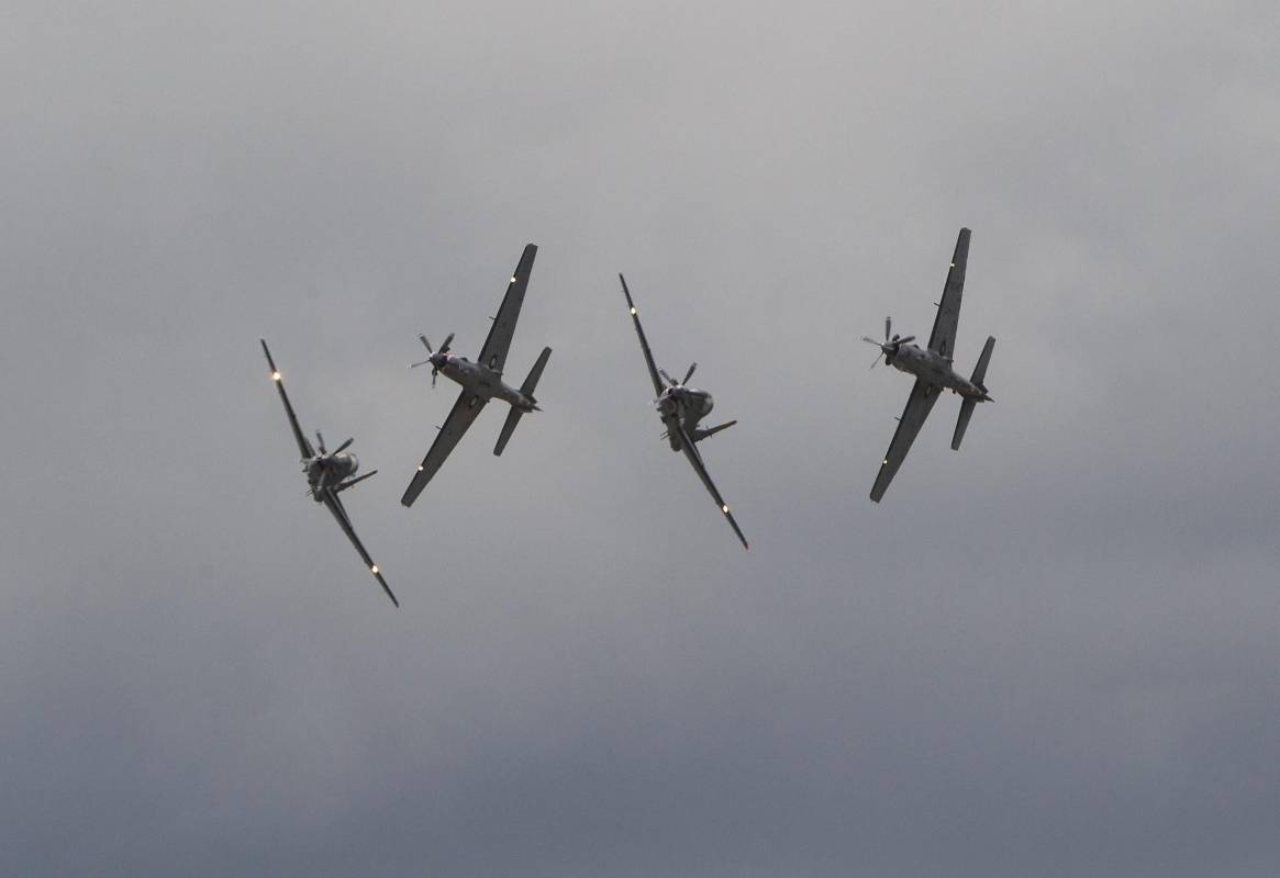El aniversario 97 de la Fuerza Aérea se celebró con un espectáculo aéreo en Antioquia. FOTOS JAIME PÉREZ