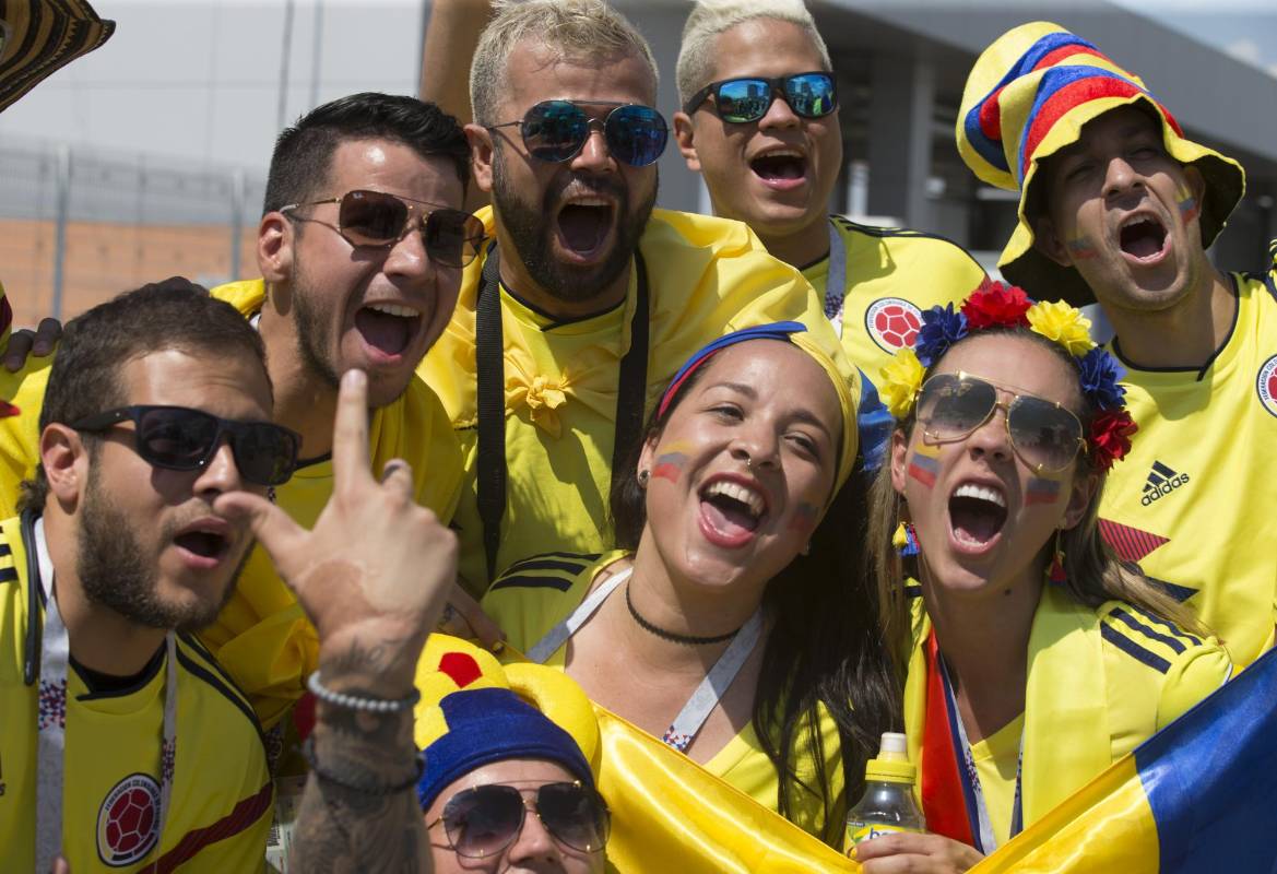 La alegría de los colombianos es total antes del debut de la Selección. FOTO JUAN ANTONIO SÁNCHEZ- ENVIADO ESPECIAL