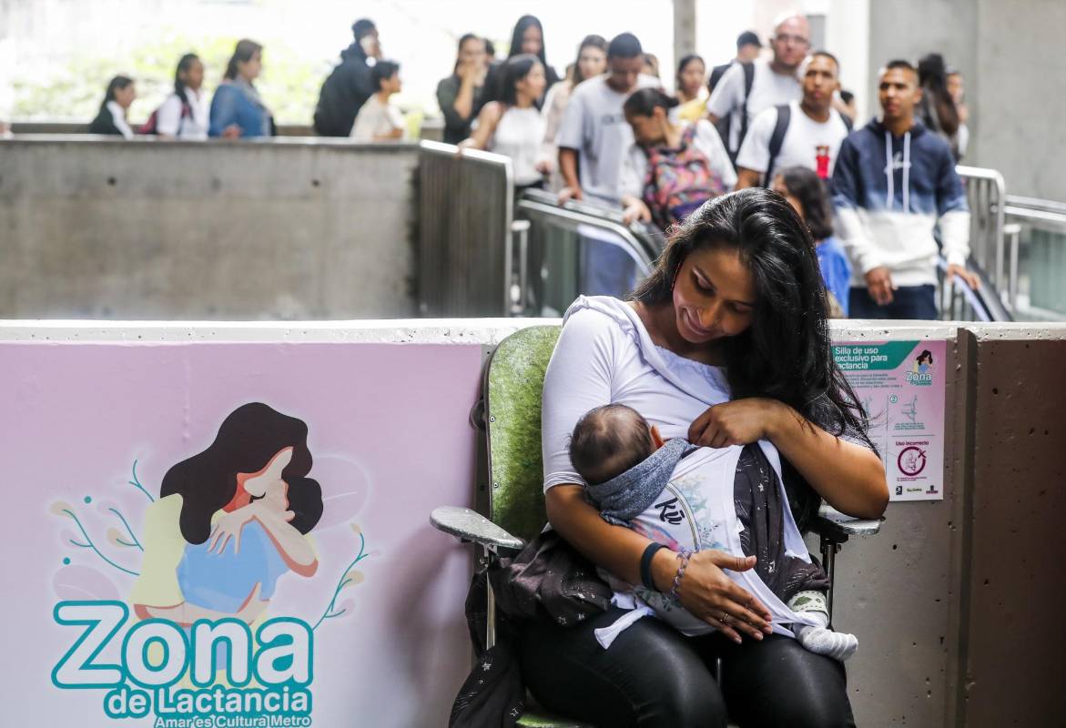 Con estos espacios el Metro quiere promover y apoyar la lactancia materna. Foto: Jaime Pérez.