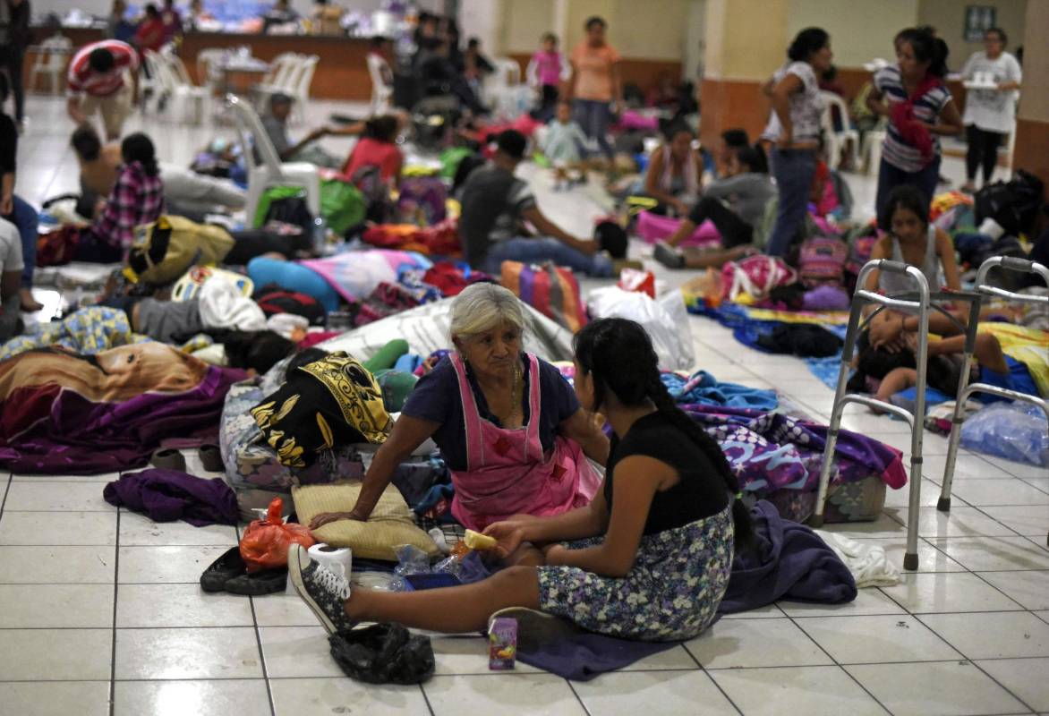 El portavoz de la Conred, David de León, dijo que siguen con las tareas de evaluación pero que lo principal es encontrar personas desaparecidas. FOTO AFP