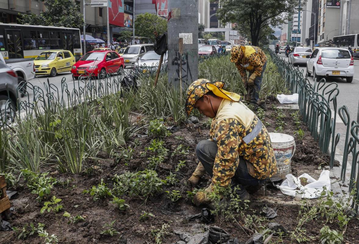 Avenida Oriental con la calle la playa. Foto: Robinson Sáenz Vargas
