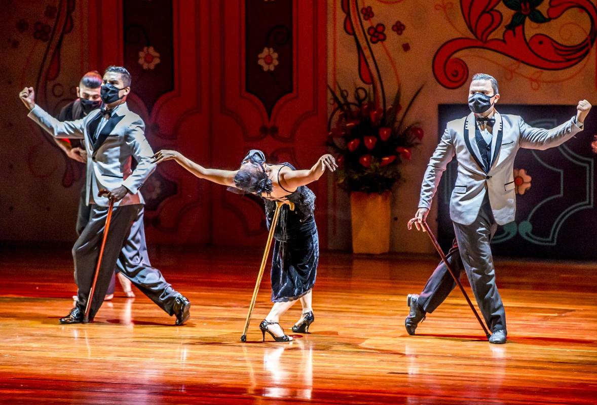 Unos 250 artistas hicieron parte del Festival Internacional de Tango de Medellín 2020. Foto Juan Antonio Sánchez Ocampo