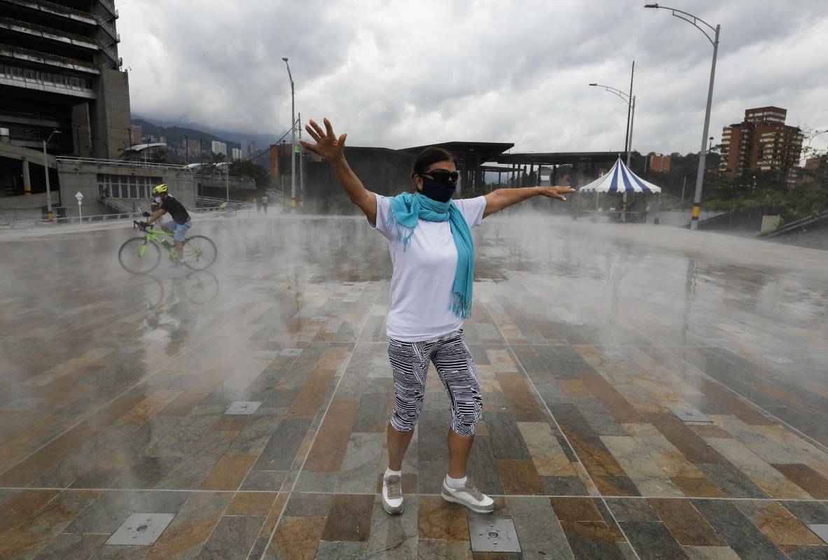 La Alcaldía de Medellín finalizó los trabajos de la etapa 1B (costado oriental) de Parques del Río. Se instalaron los equipos electromecánicos para el funcionamiento del soterrado y se culminó el Parque de Niebla. FOTO MANUEL SALDARRIAGA