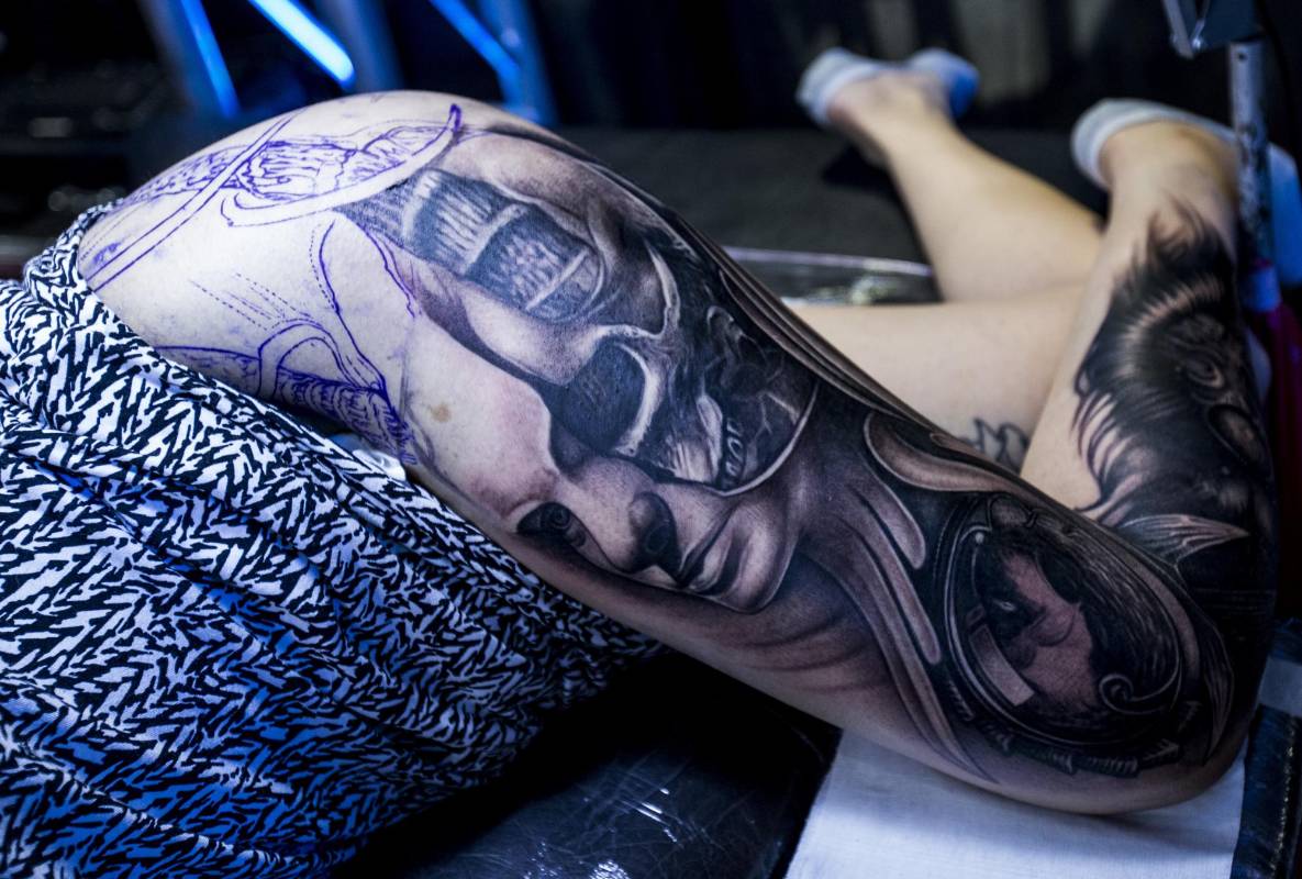 Expotatuajes con un diseño especifico en su cuerpo. Foto : JAIME PÉREZ MUNEVAR