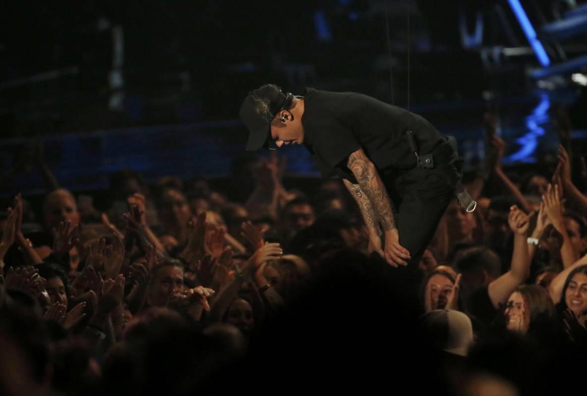 Justin Bieber lloró al final de su presentación. FOTO Reuters