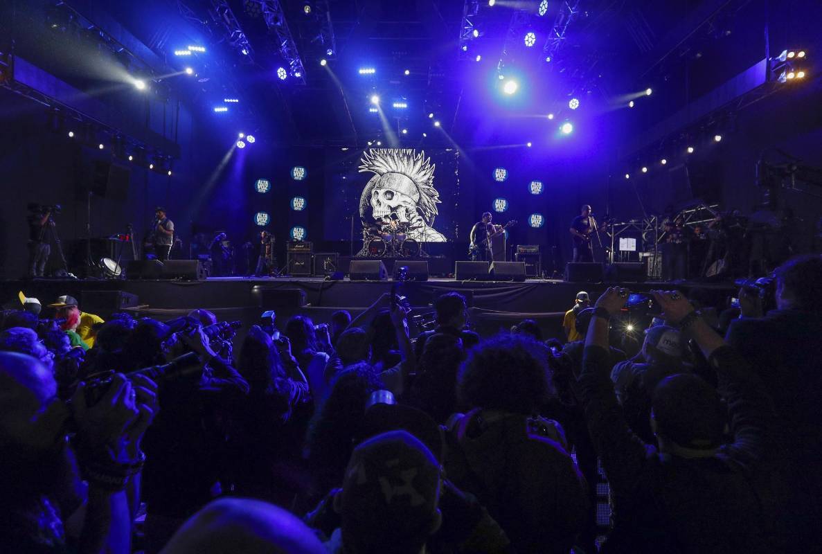 Suicidal Tendencies descargó su thrash metal y punk en un sólido cierre para esta edición. FOTO MANUEL SALDARRIAGA