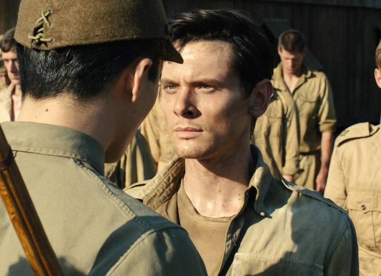 En esta imagen difundida por Universal Pictures, Jack O’Connell representa al héroe olímpico y de guerra Louis “Louie” Zamperini, en una escena de Unbroken. FOTO AP