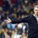 Reuters - Dej&#243; Jos&#233; Mourinho otra de sus medias verdades. &quot;Har&#233; poqu&#237;simos cambios&quot; asegur&#243; en la previa. Varane, Sahin, Granero, Altintop y Kak&#225; entraban en un once que cambiaba su cara.