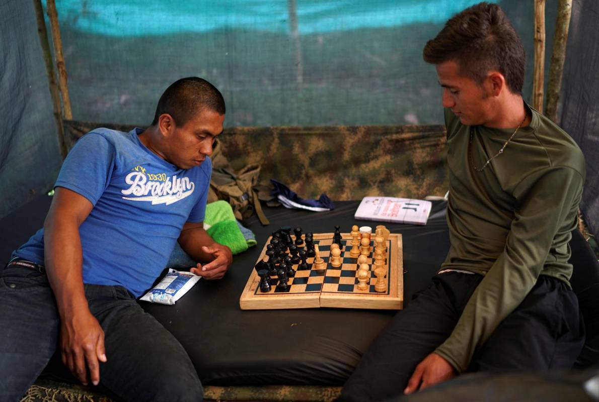 El proceso de entrega de armas de Farc avanza en las zonas veredales. FOTO FEDERICO RÍOS (REUTERS)