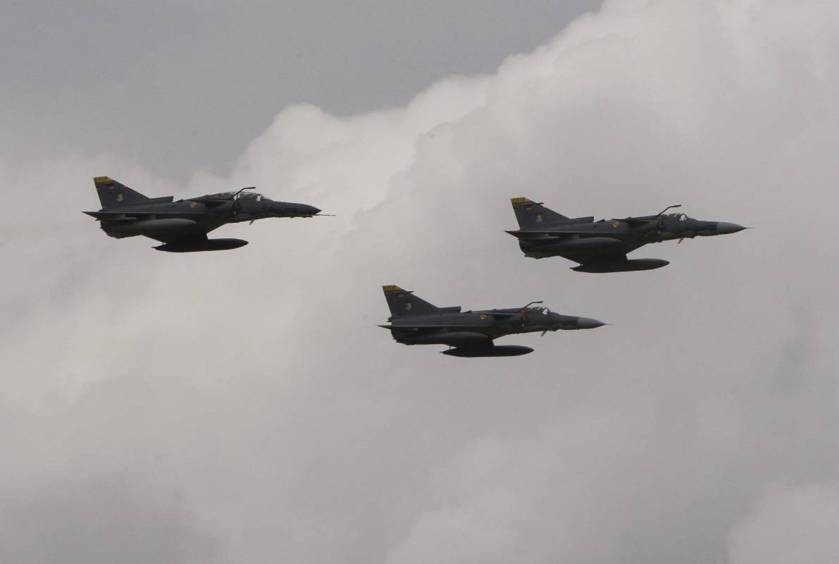 El aniversario 97 de la Fuerza Aérea se celebró con un espectáculo aéreo en Antioquia. FOTOS JAIME PÉREZ