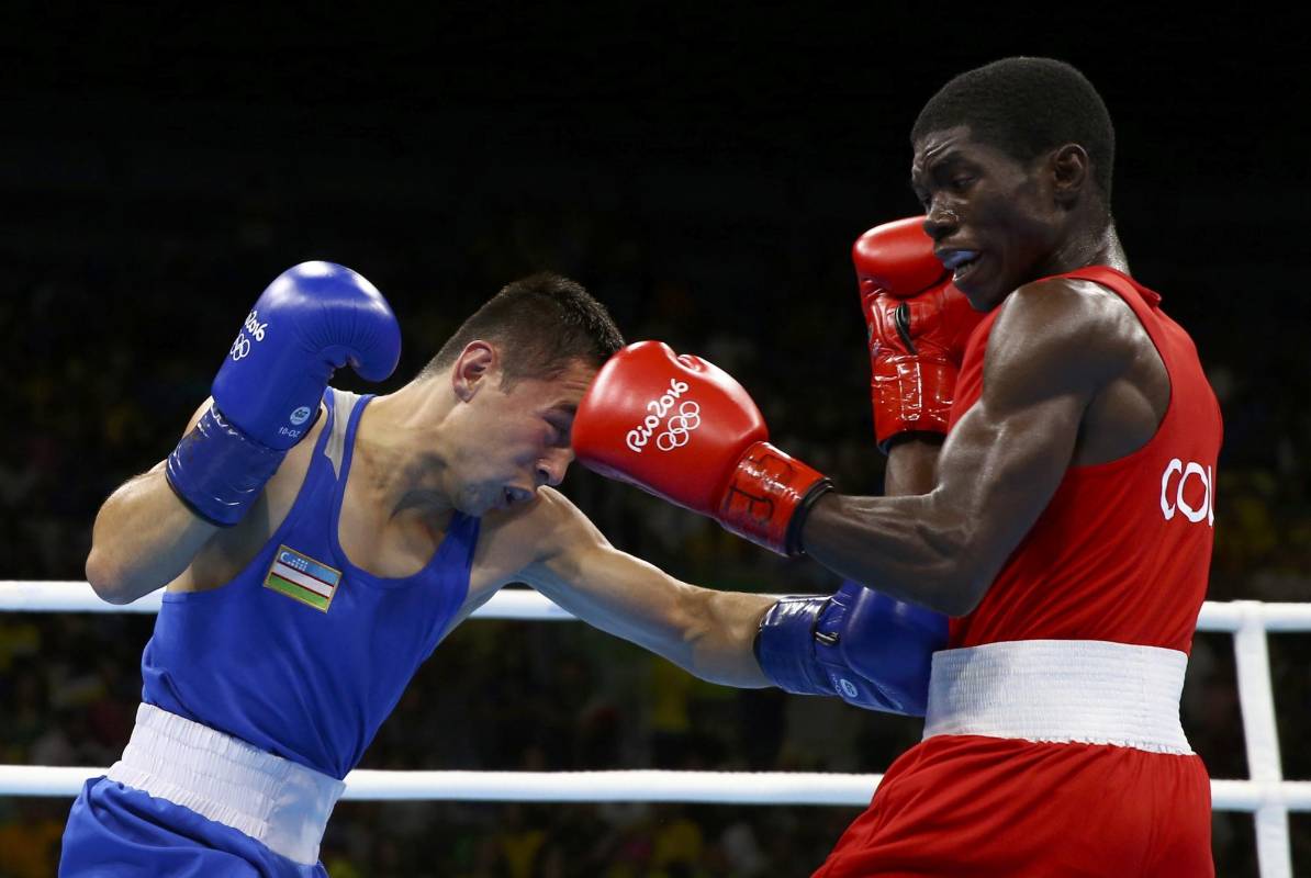 En la final se enfrentó con el uzbeko Hasanboy Dusmatov. FOTO Reuters
