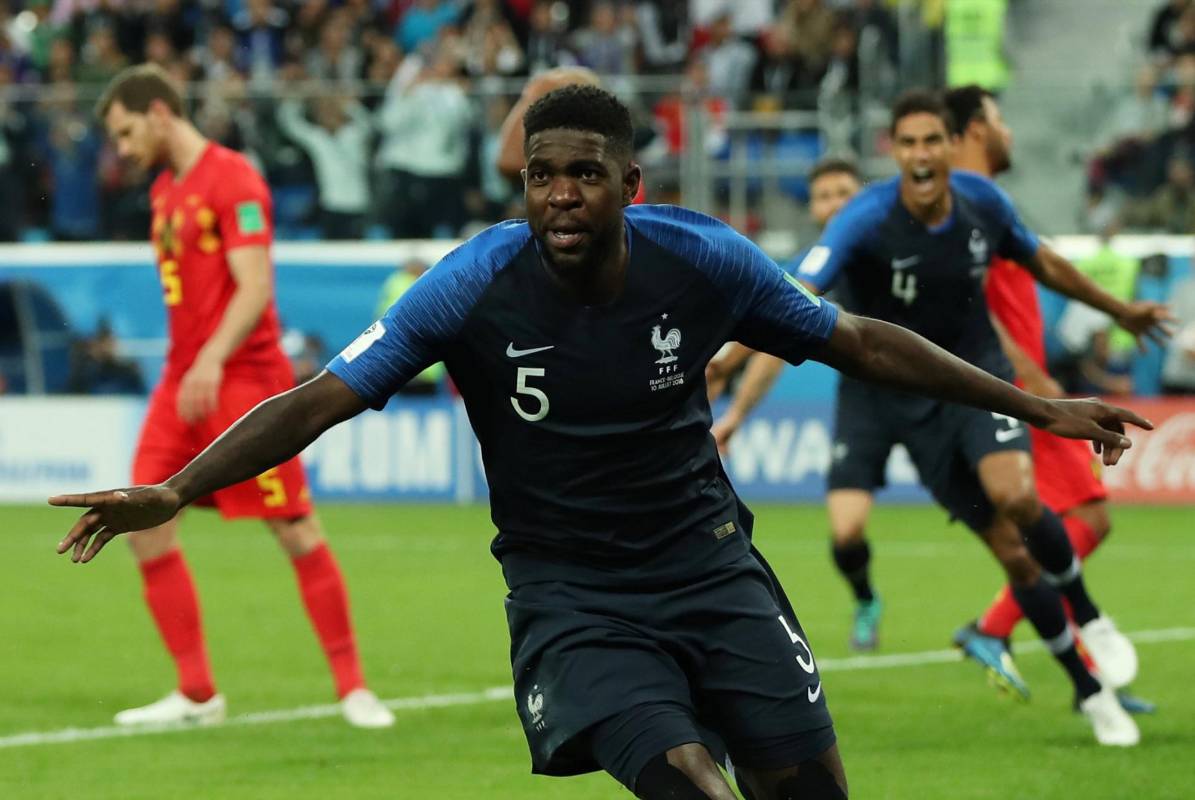 Con un solitario gol de Samuel Umtiti los franceses se metieron en la final de la Copa del Mundo y dejaron por fuera a la sorprendente Bélgica, que ahora disputará el partido por el tercer puesto. Foto : Reuters
