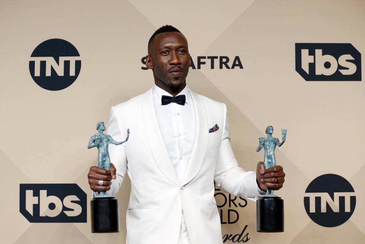 El Mejor Actor de Reparto fue Mahershala Ali (Luz de luna) quien también ganó como Mejor Elenco por Talentos Ocultos. FOTO Reuters