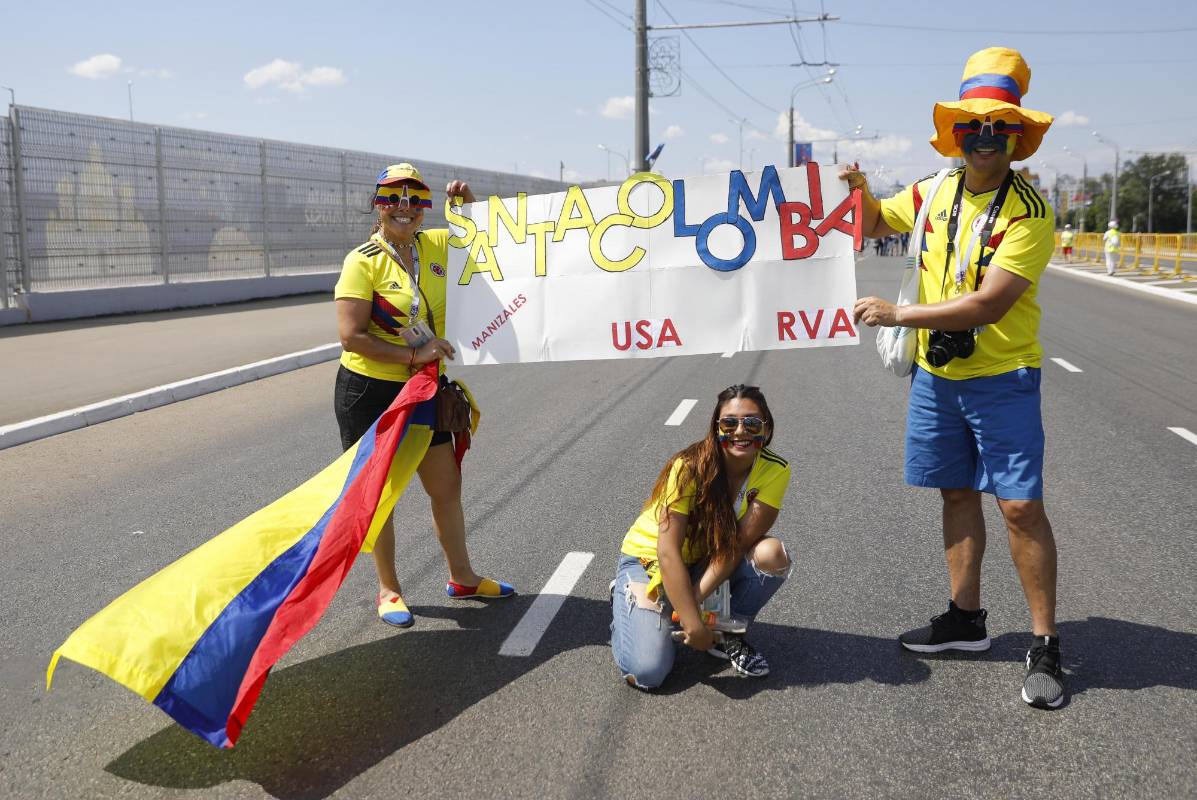 Los hinchas colombianos llegan desde diferentes partes del mundo a Rusia para apoyar a la Selección y presenciar el debut de la Tricolor en el Mundial. FOTO EFE