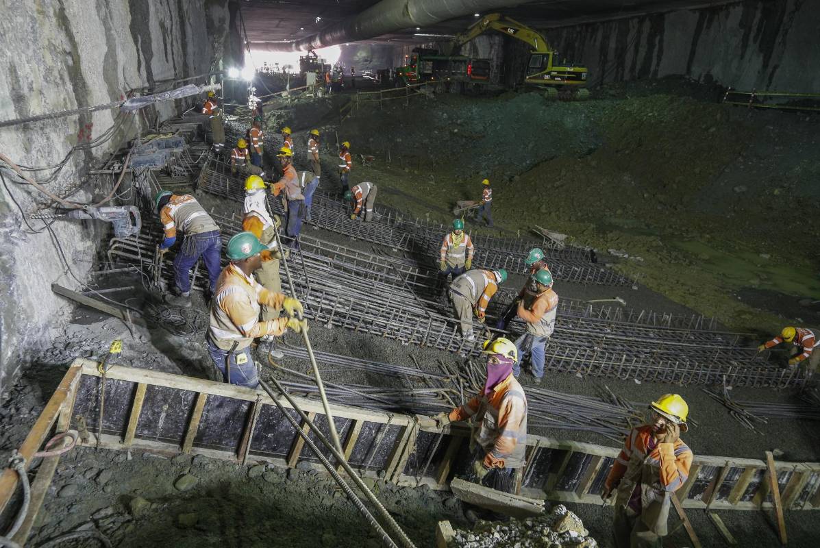 En la base del soterrado se implementa una losa de supresión. FOTO MANUEL SALDARRIAGA