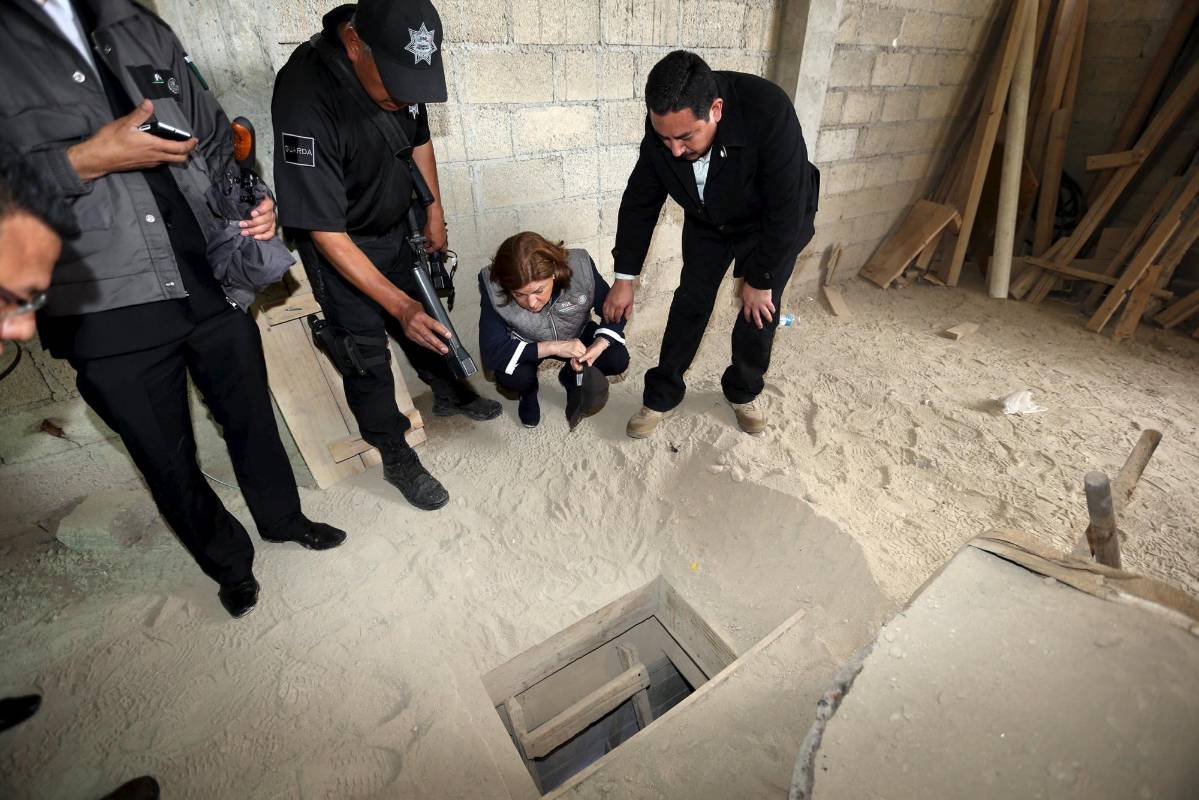 Hasta hace poco más de un año, en el lugar donde se encuentra la casa en la que desemboca el sofisticado túnel por el que presuntamente se escapó el narcotraficante Joaquín “el Chapo” Guzmán, no había nada más que hierba. FOTO REUTERS