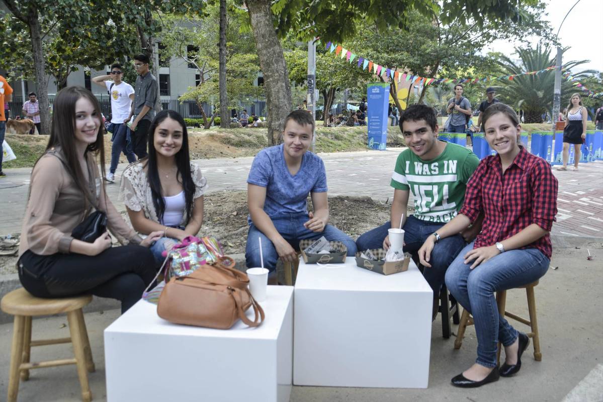 Natalia Correa, Wanda Hernández, Juan José Buitrago, José Toro y Daniela Jara.