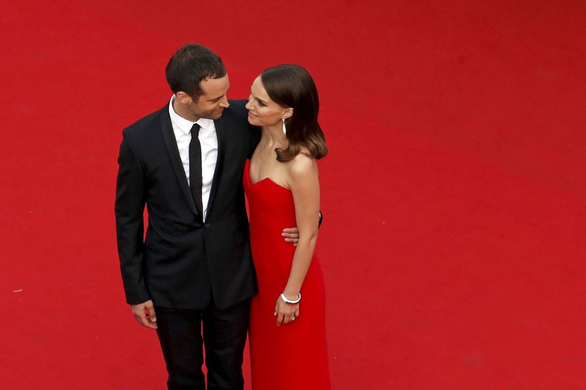 La actriz Natalie Portman y su esposo el coreógrafo Benjamin Millepied. FOTO Reuters