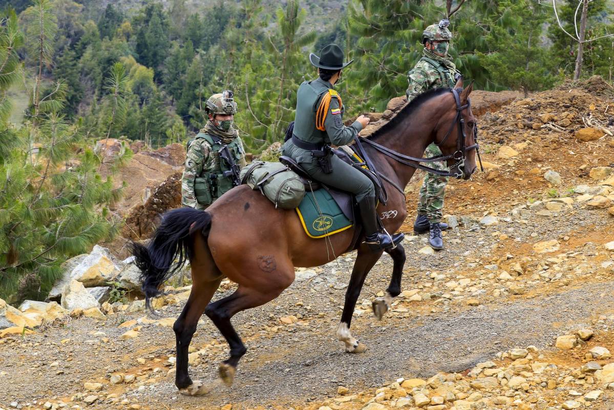 En el alto de la virgen hay presencia militar. FOTO: Jaime Pérez