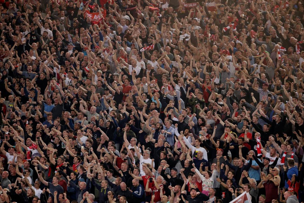 Amplia participación de los aficionados del conjunto de Inglaterra. foto: MAX ROSSI