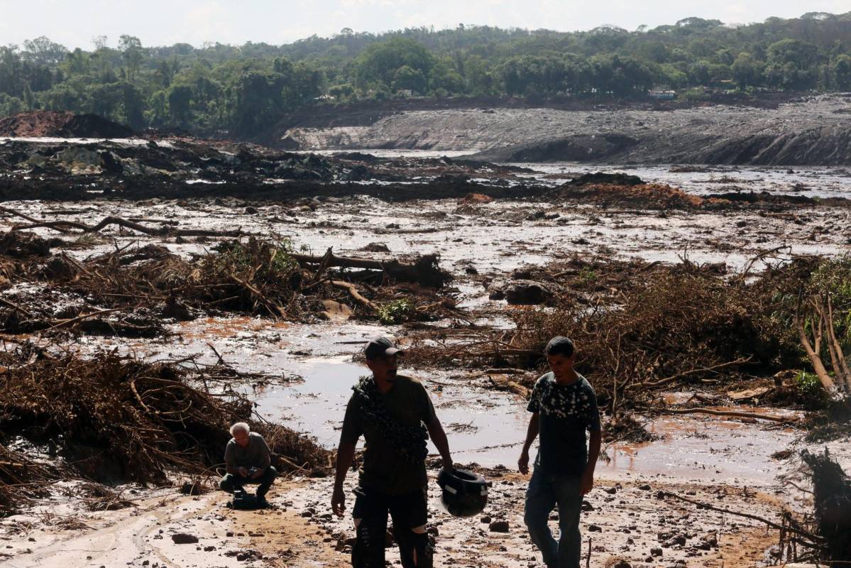 El gobernador de Minas Gerais, Romeu Zema, admitió que la probabilidad de encontrar supervivientes es mínima. Foto: EFE/ Paulo Fonseca