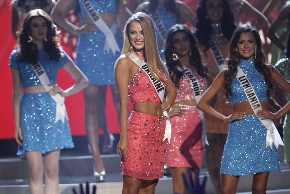Miss Ucrania también entre las 15 finalistas. FOTO AFP