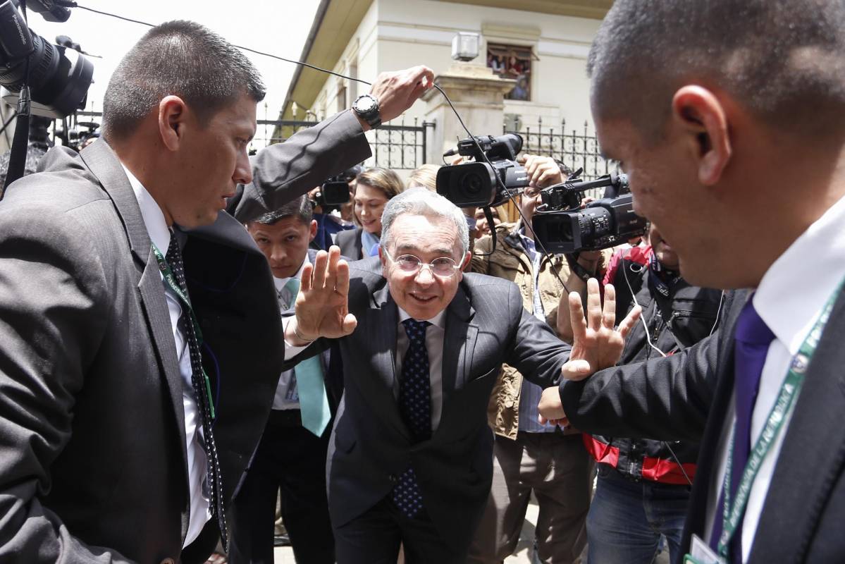 Uribe se reúne por primera vez en años con Santos. Foto Juan Paez - Colprensa