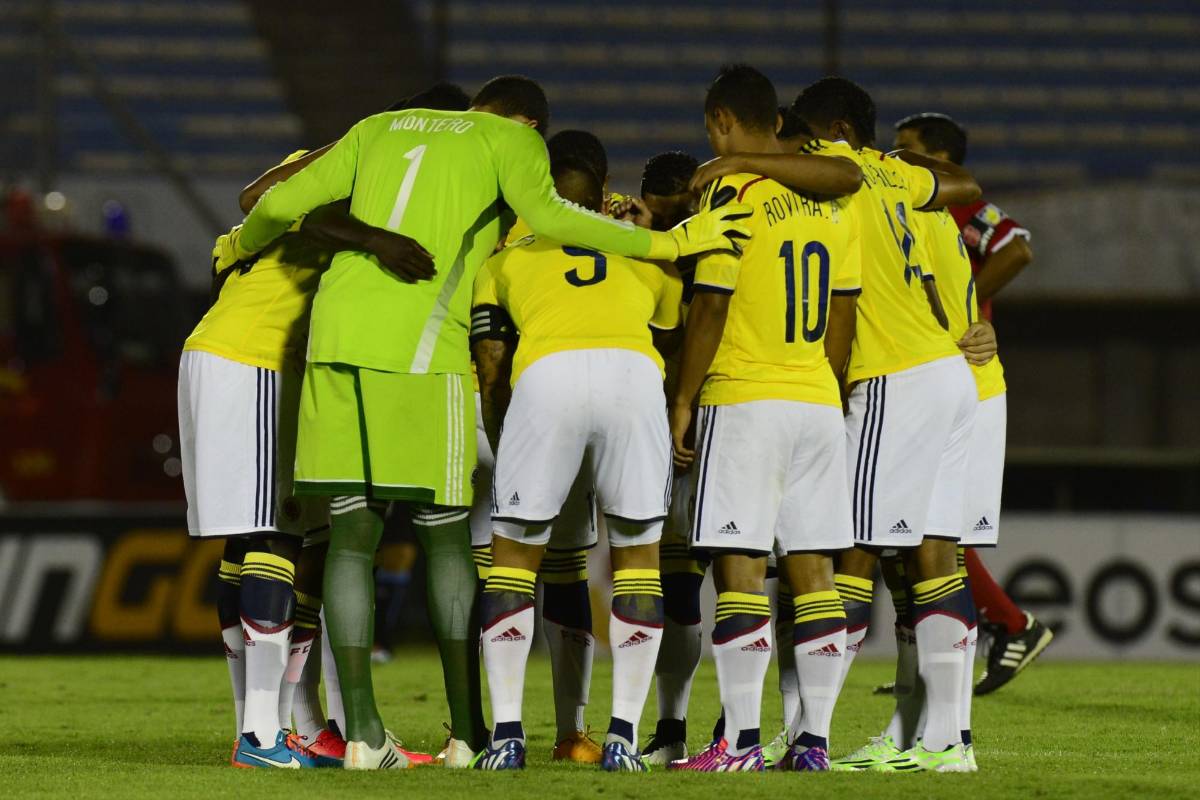 El certamen, además es clasificatorio para los Juegos Olímpicos de 2016, con cupo directo para el equipo que finalice en primer lugar o el segundo en caso de que Brasil, que ya está calificado como país sede, gane el título, mientras que el segundo jugará un repechaje. FOTO AFP