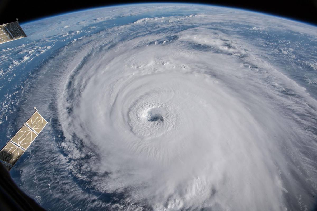La Nasa compartió algunas imágenes satélites del huracán. FOTO AFP