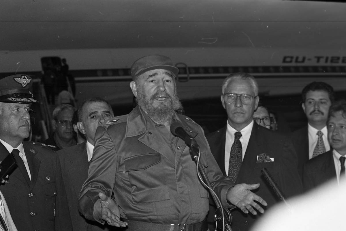 La última vez que pisó suelo colombiano, Castro evitó referirse a la lucha guerrillera que azotaba al país en esa época. FOTO ARCHIVO
