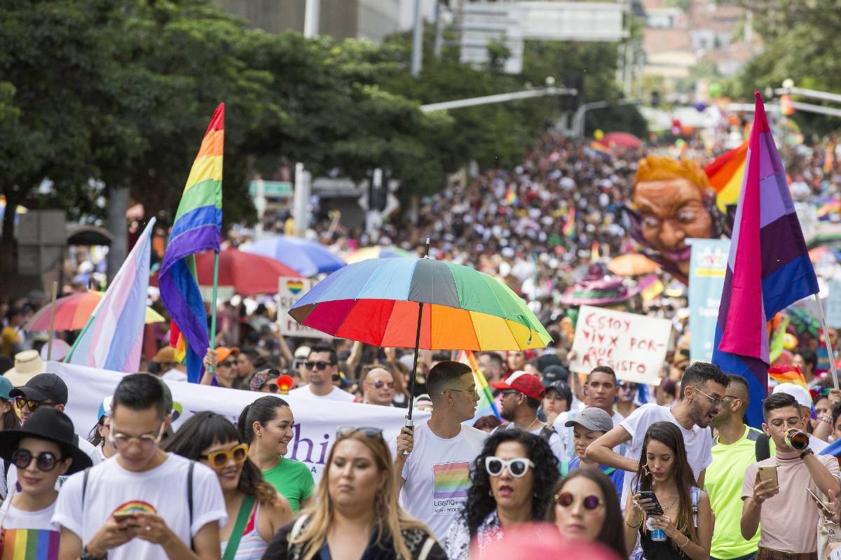 En Medellín el recorrido comenzó en la Avenida Oriental hasta la Plaza de las luces. FOTO Edwin Bustamante Restrepo