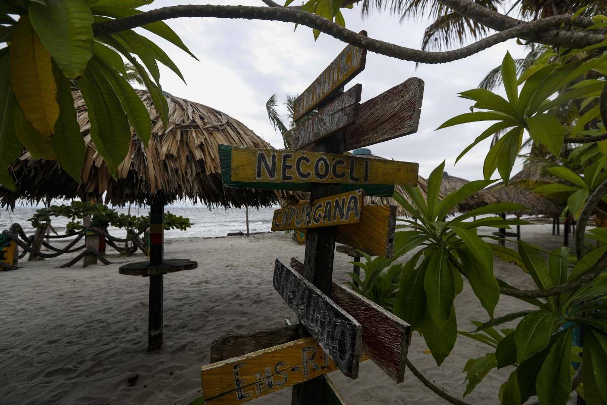 Las Medidas de bioseguridad para volver al mar, implicaran un cambio de mentalidad en la forma de vacacionar con el fin de garantizar el cuidado para evitar contagios de covid . Foto: Manuel Saldarriaga Quintero.