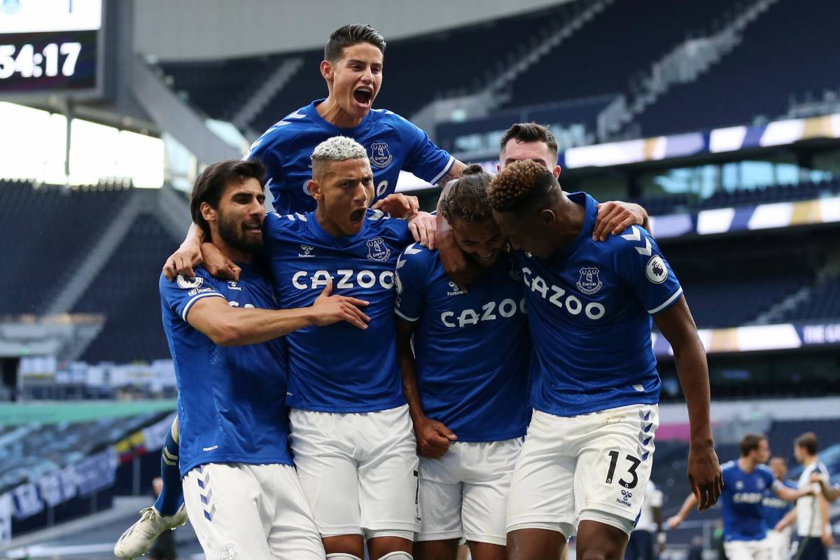 El Everton, venció por 1-0 al Totenham del técnico José Mourinho en el inicio de la temporada de la Premier League. Foto Gettyimages