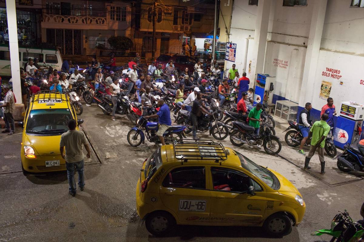 La clave del éxito de la movilización estuvo en que este año el Comité logró un acuerdo con los comerciantes para que se unan al paro: ellos detienen las ventas el miércoles y el jueves, y el fin de semana. Foto: El Murcy