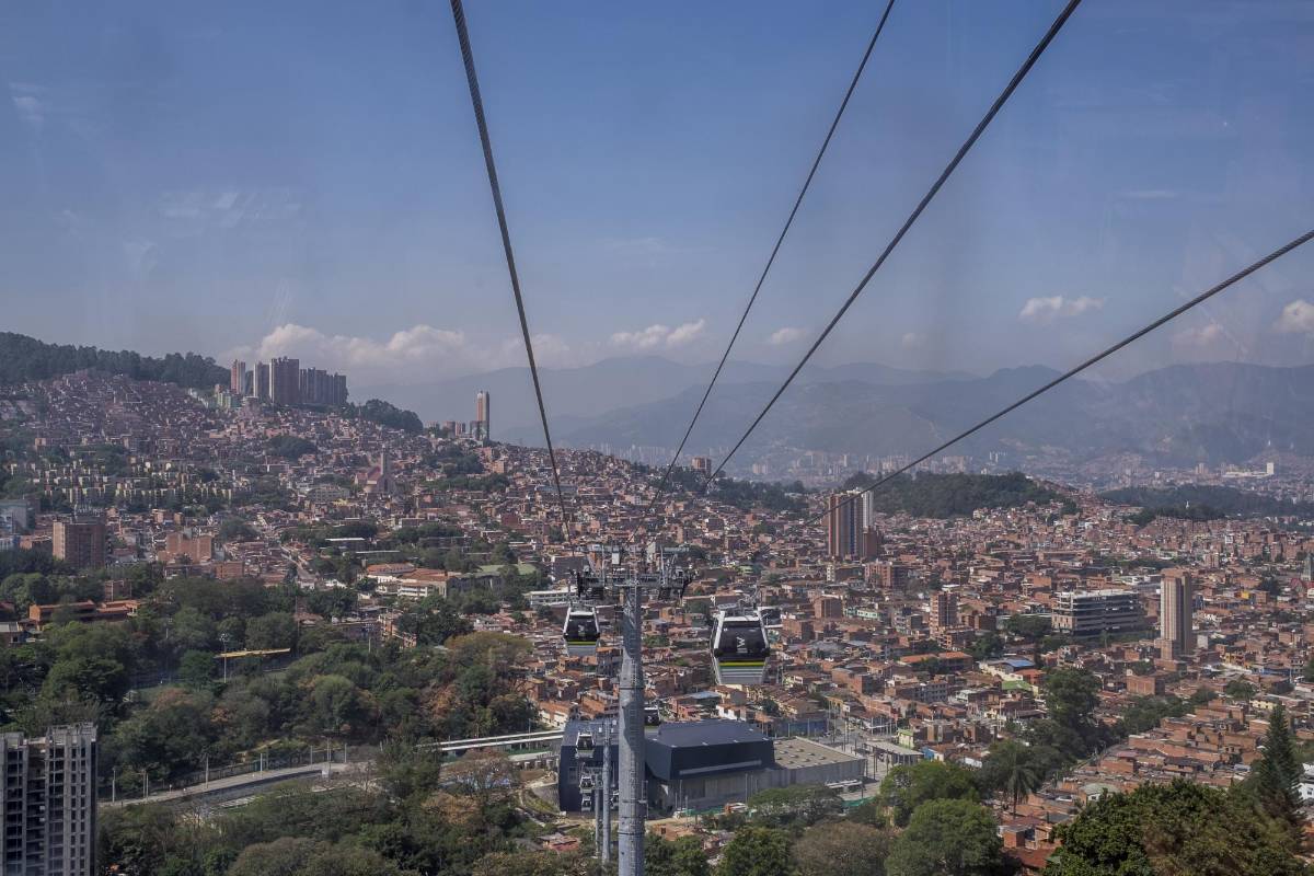 El centrooriente de Medellín estrena cable. Foto: Santiago Mesa.