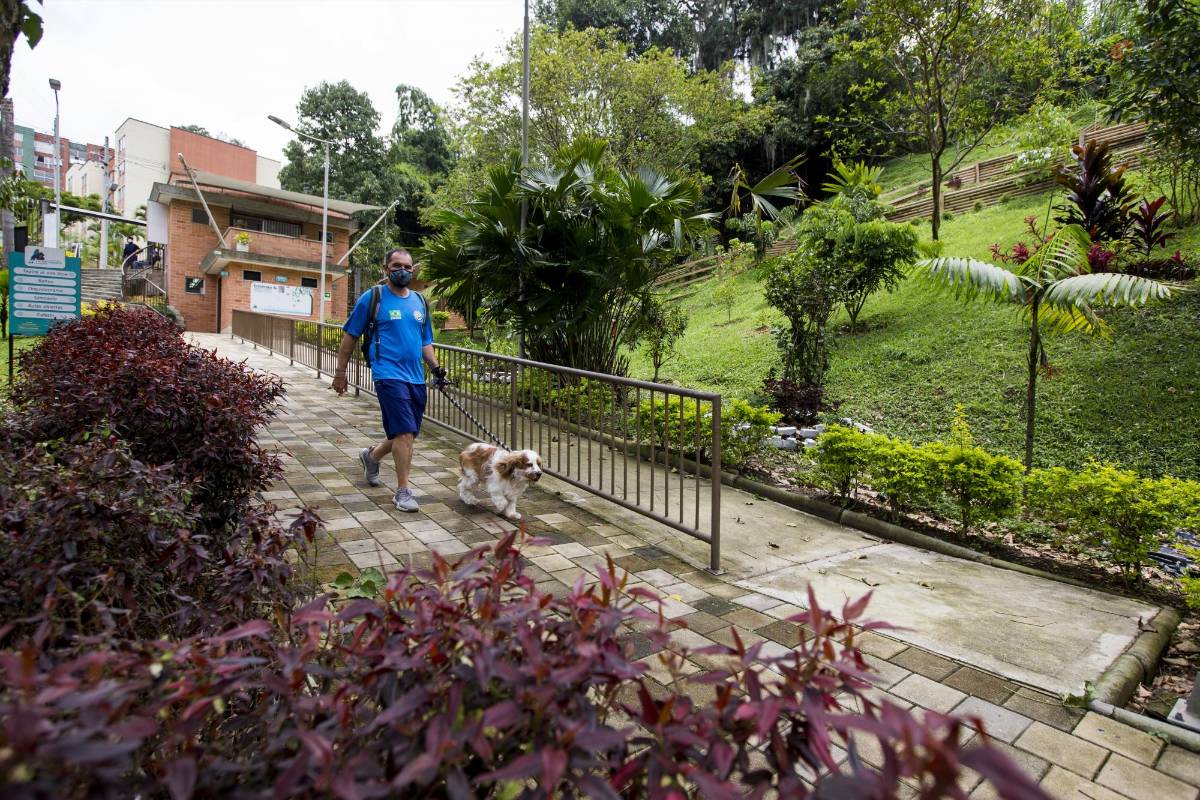 Según la alcaldía buscan generar un espacio de esparcimiento, por que la misma gente lo pedía, ya que son lugares tranquilos para caminar y hacer deporte. FOTO: JULIO CÉSAR HERRERA