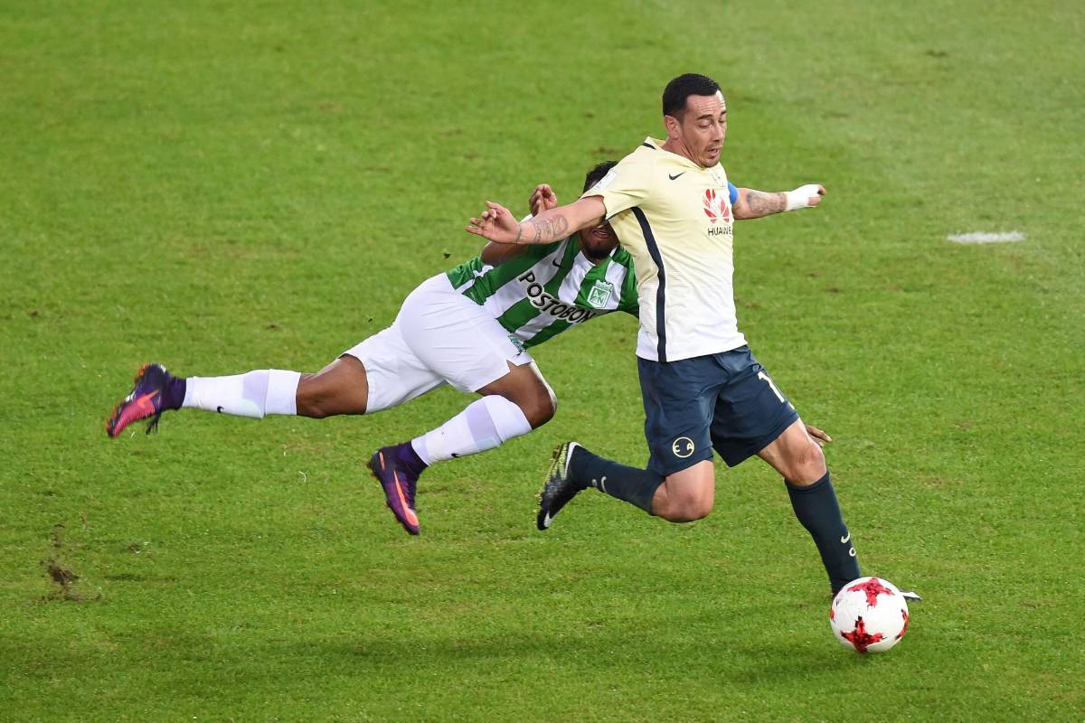 No fue sino hasta el minuto 66 que las Águilas concretaron la igualdad luego de que Farid Díaz derribara a Samudio en el área y Oribe Peralta, quien había ingresado seis minutos antes, concretara desde el manchón penal con un potente disparo al centro para empatar el marcador. FOTO AFP