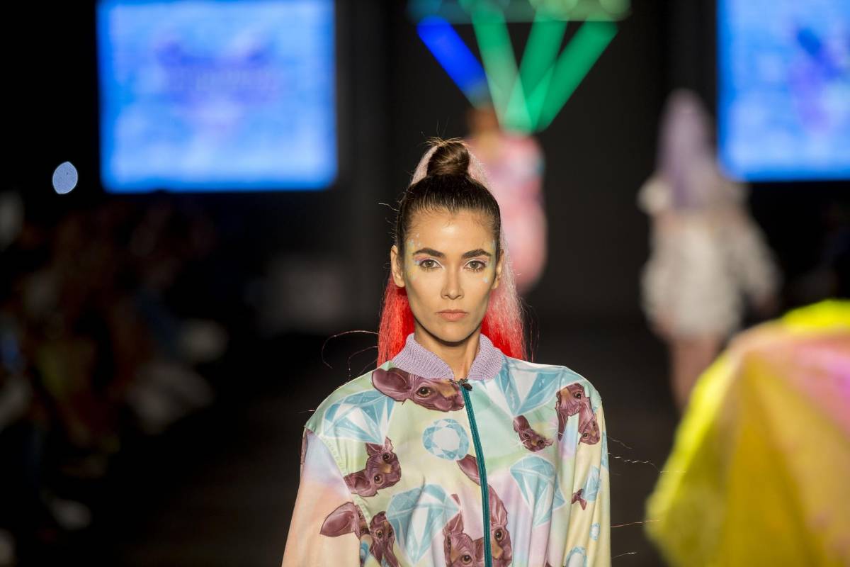 Este proyecto se hace en conjunto con Inexmoda y apoya a jóvenes emprendedores de la ciudad llevándolos a cumplir sus sueños. FOTO Camilo Suárez