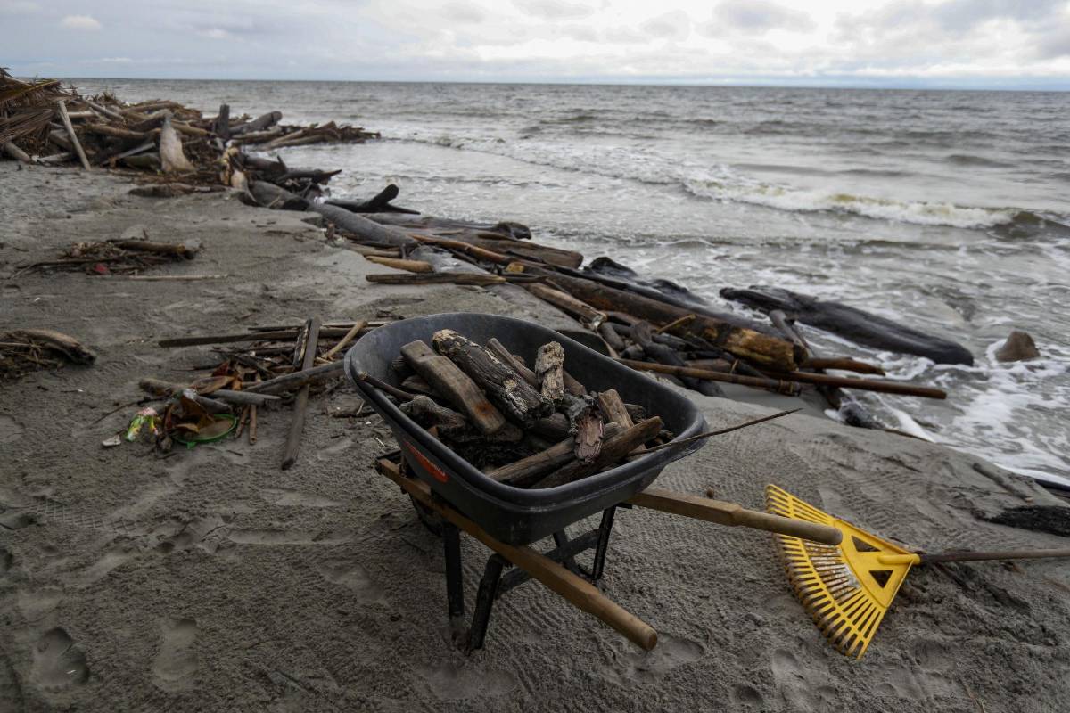 Las Medidas de bioseguridad para volver al mar, implicaran un cambio de mentalidad en la forma de vacacionar con el fin de garantizar el cuidado para evitar contagios de covid . Foto: Manuel Saldarriaga Quintero.