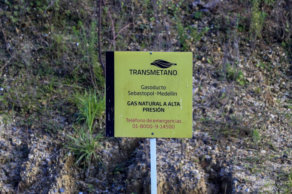 Por la vereda Graciano de Barbosa pasa las redes de gas de alta presión. FOTO: Jaime Pérez