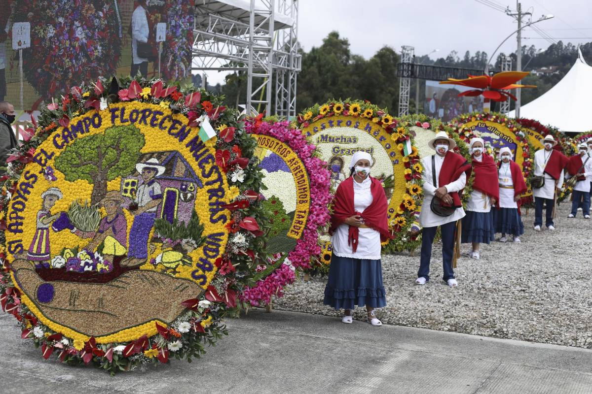 El recorrido se hizo en el parqueadero Grajales, del Parque Arví, en Santa Elena. FOTO EDWIN BUSTAMANTE