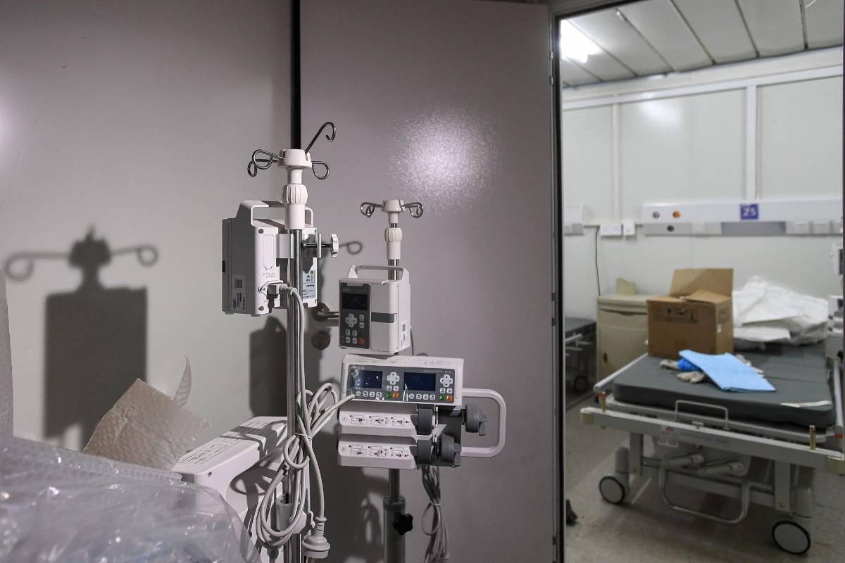 El virus ya ha alcanzado a más de una veintena de países, incluyendo España, el Reino Unido, Rusia y Suecia, mientras que África y América del Sur parecían de momento exentas de la epidemia, que se cobró la vida de 259 personas en China. FOTO AFP