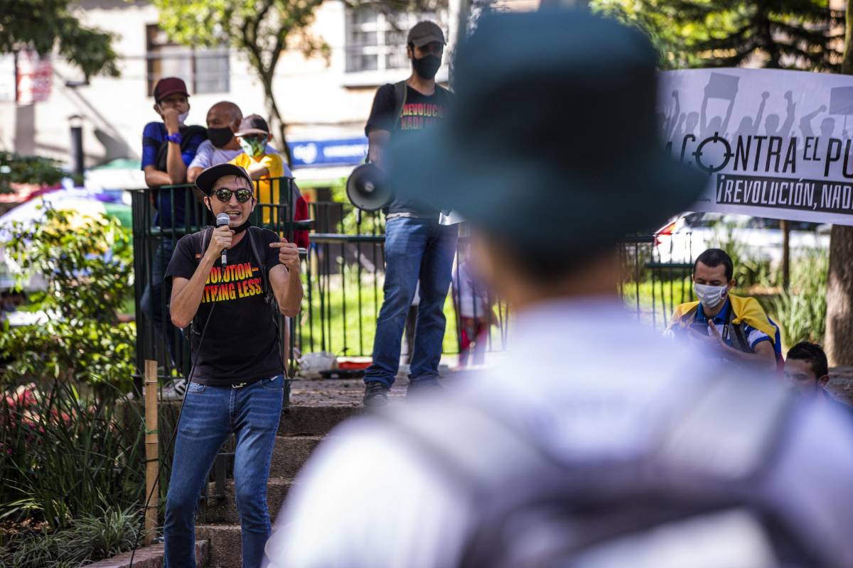 Espacio para la discusión se abrió en el parque de Boston entre los manifestantes. Foto: Carlos Velásquez
