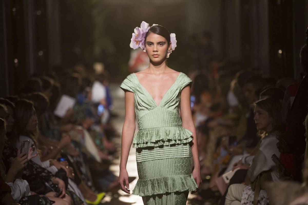 Caprice es el nombre de la colección de Ortiz que refleja a una mujer extrovertida, que prefiere las flores en vez de maquillaje y le encanta andar descalza. FOTO Edwin Bustamante.