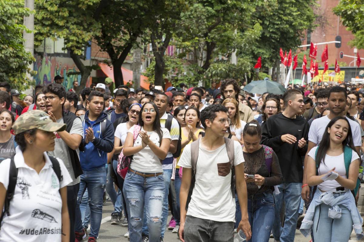 La Universidad de Antioquia precisó que hacia las 4:00 p. m. “se presentaron alteraciones en los alrededores de la Ciudad Universitaria”. FOTO EDWIN BUSTAMANTE