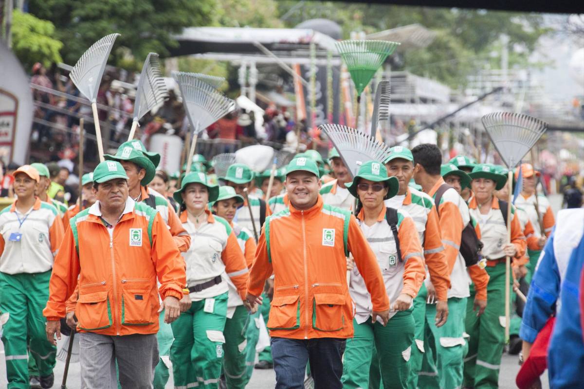 Asistentes al Desfile de Silleteros. FOTO MARIO VALENCIA.