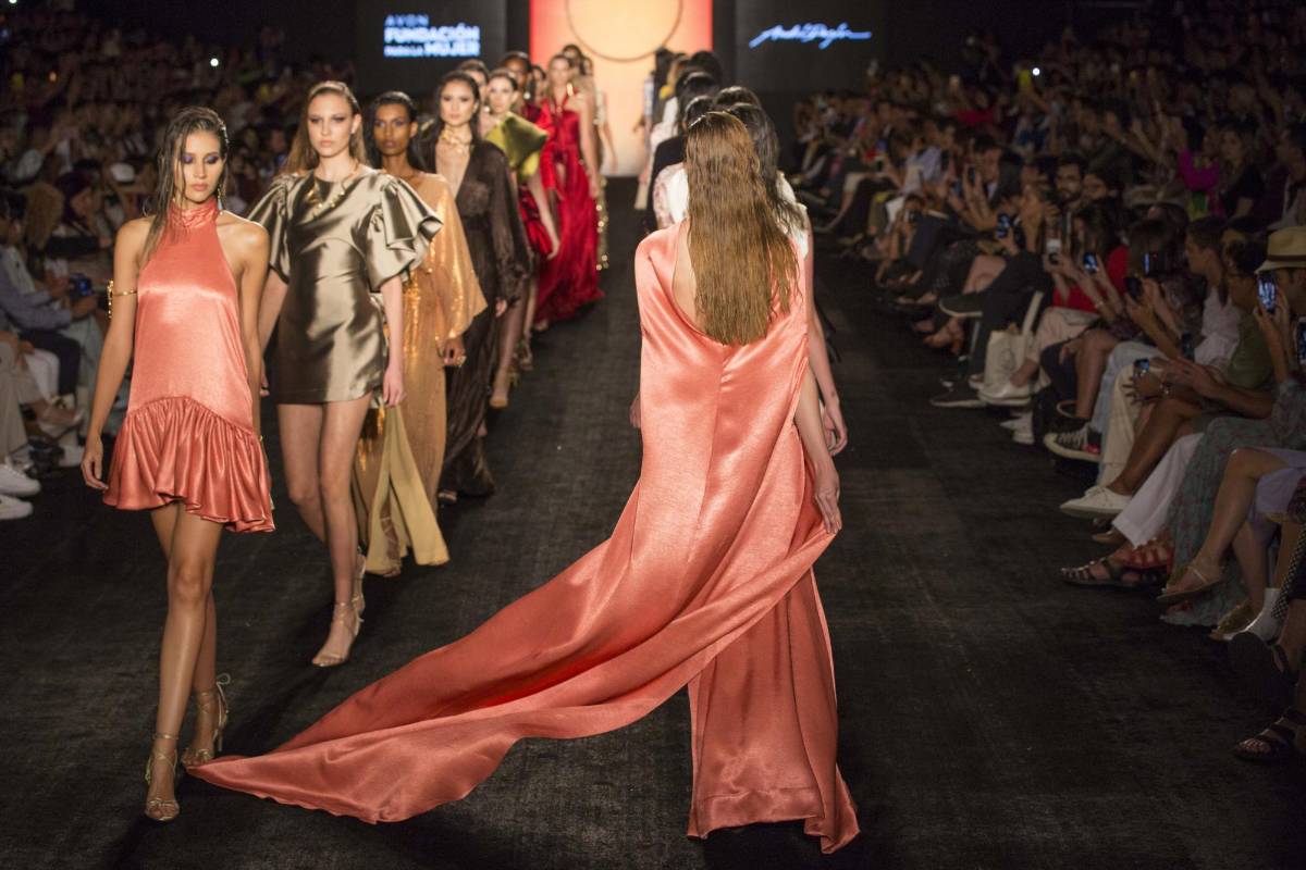 Ritual, evoca el ánimo contestatario y a la vez glamuroso de los años setenta. FOTO Edwin Bustamante