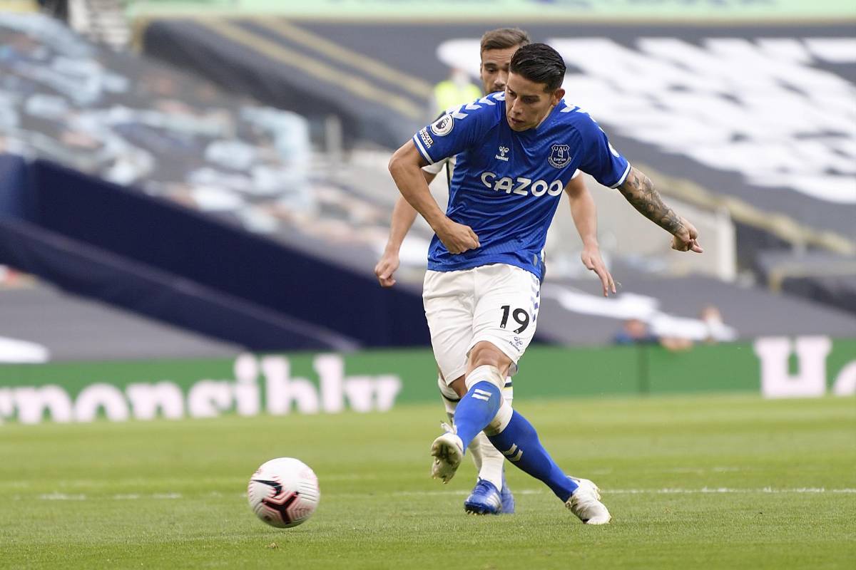También le alcanzó para dejar, con sus pases, en buena posición al delantero Richarlison al que le faltó puntería para ampliar la diferencia. Foto Gettyimages