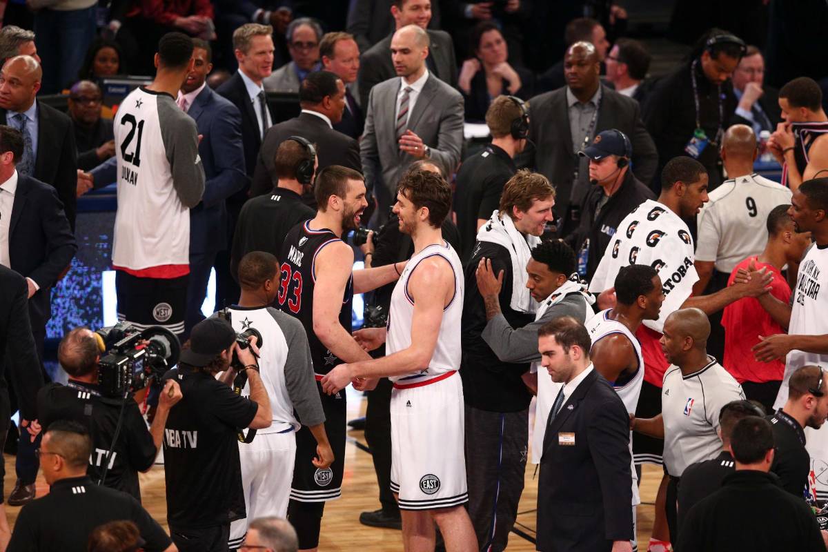 Al final, el equipo Oeste le ganó al Este 163 a 158 en el partido con más puntos en la historia de la NBA, que se desarrolló en el Madison Square Garden de Nueva York. FOTO AP