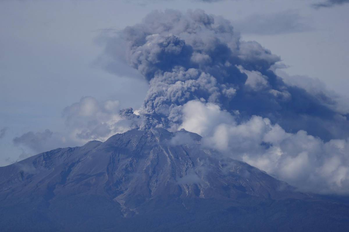 Tras la primera erupción unas 6.400 personas se vieron obligadas a dejar sus hogares. 